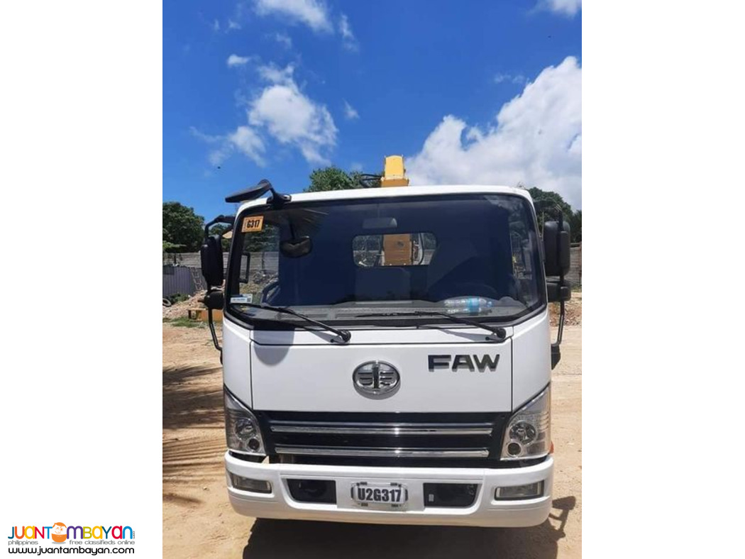 FAW 4X2 BOOM TRUCK 3.2 TONS 