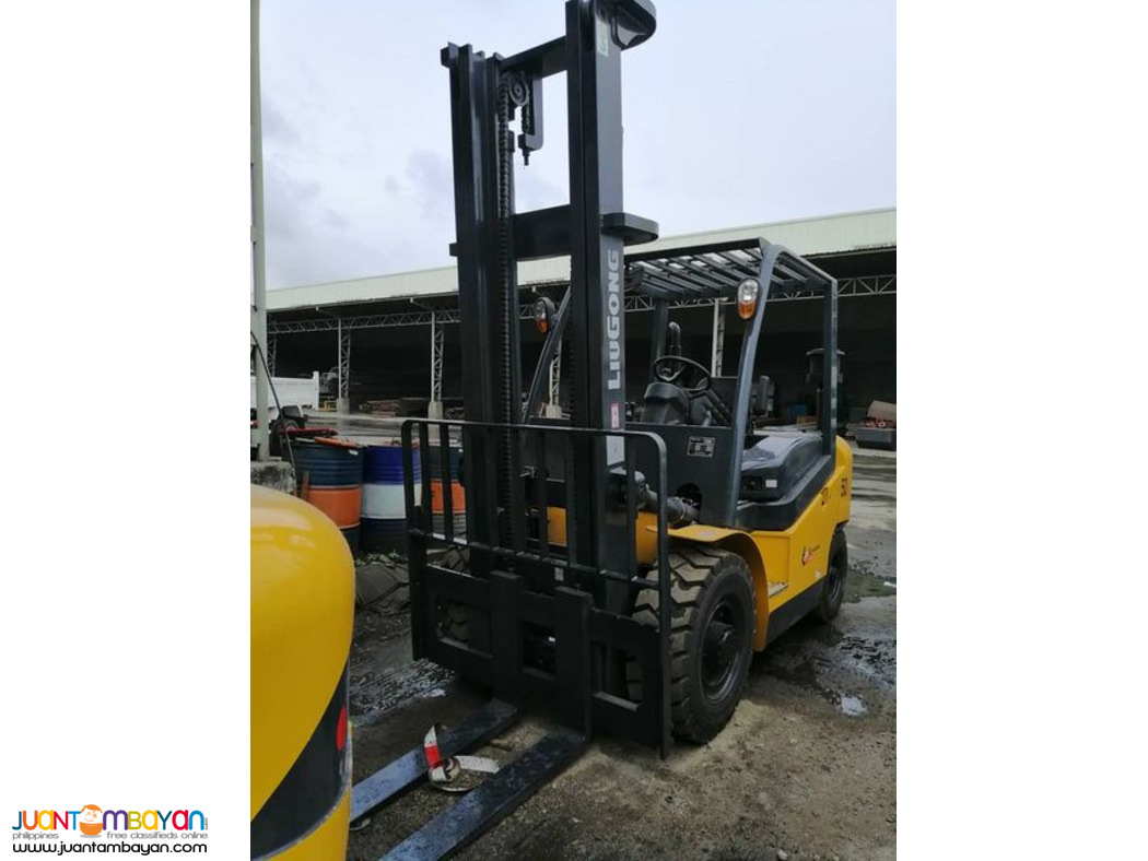 LIUGONG CLG2050H FORKLIFT 5 TONS ISUZU ENG. 