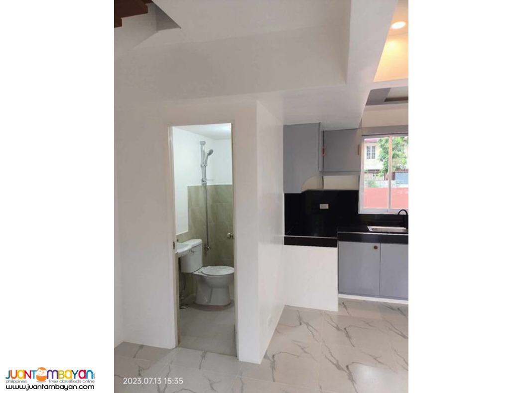 House and lot in deparo, caloocan City (2BR)